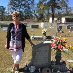 Meet your Posher, Louanna